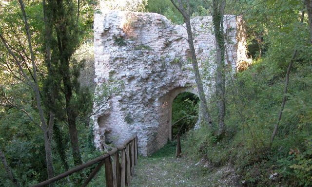 Castello di Vallecanto